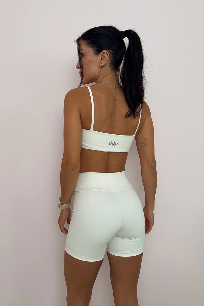 Conjunto: TOP E SHORTS CHANTILLY