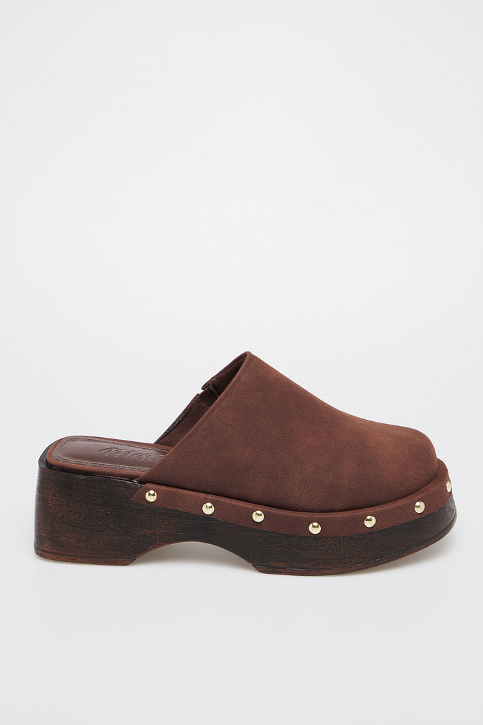 Mule Aurélia Marrom