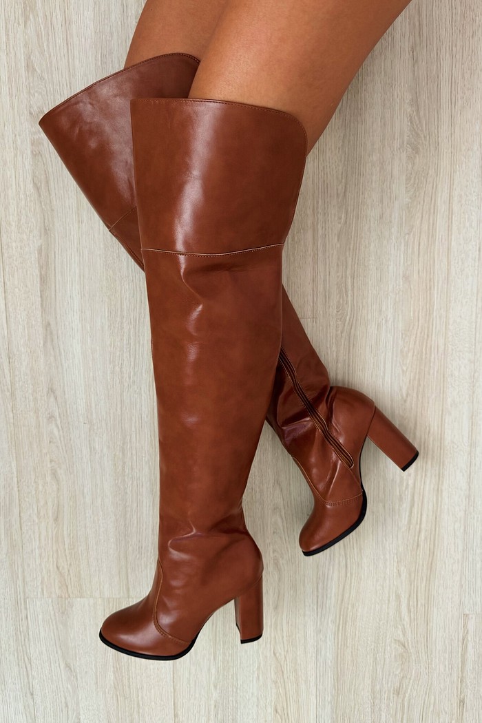 Bota Over Celina Caramelo