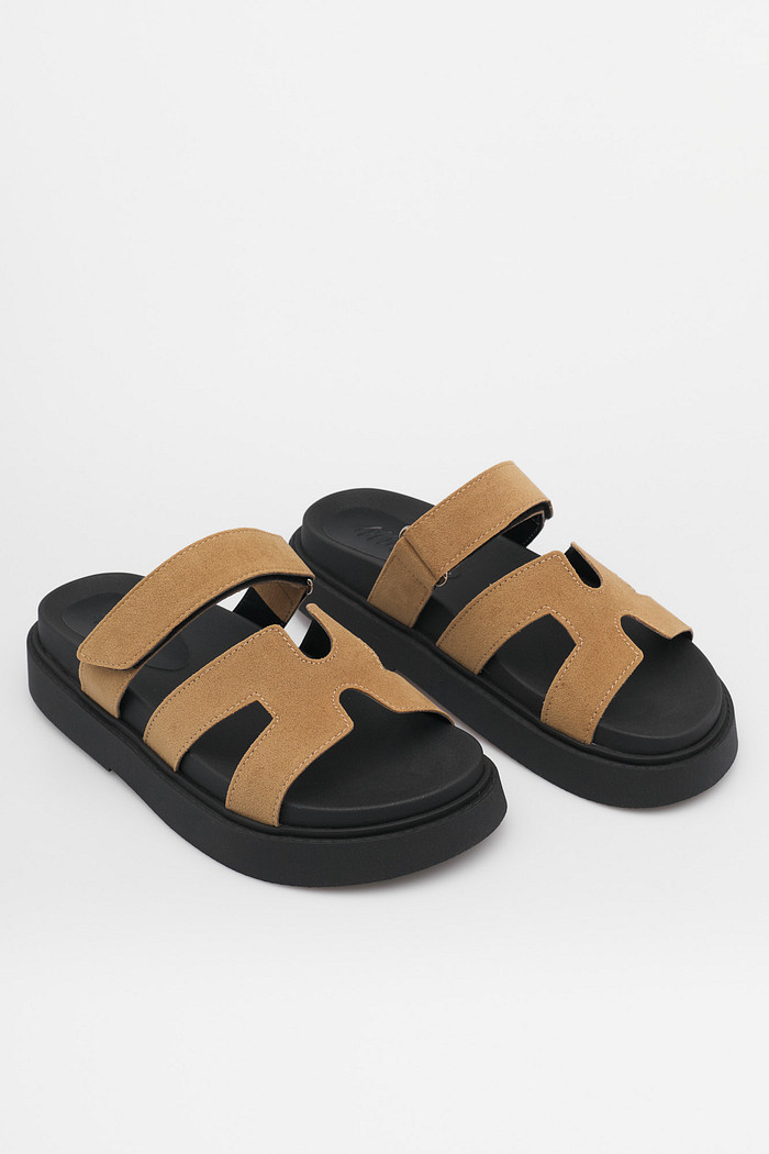 Flat Fernanda Areia Papete Confortável