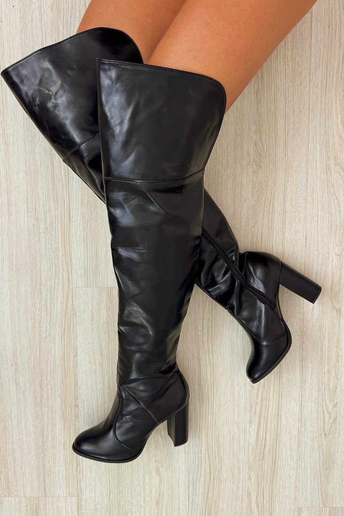Bota Over Celina Preto