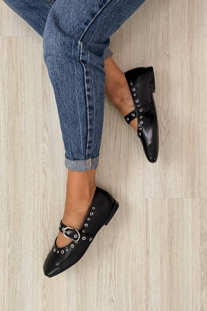 Sapatilha Vitória Preto