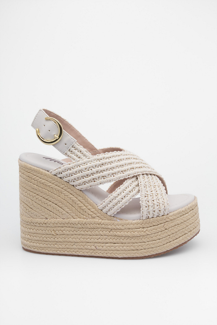 Sandália anabela plataforma de corda off white Vitória