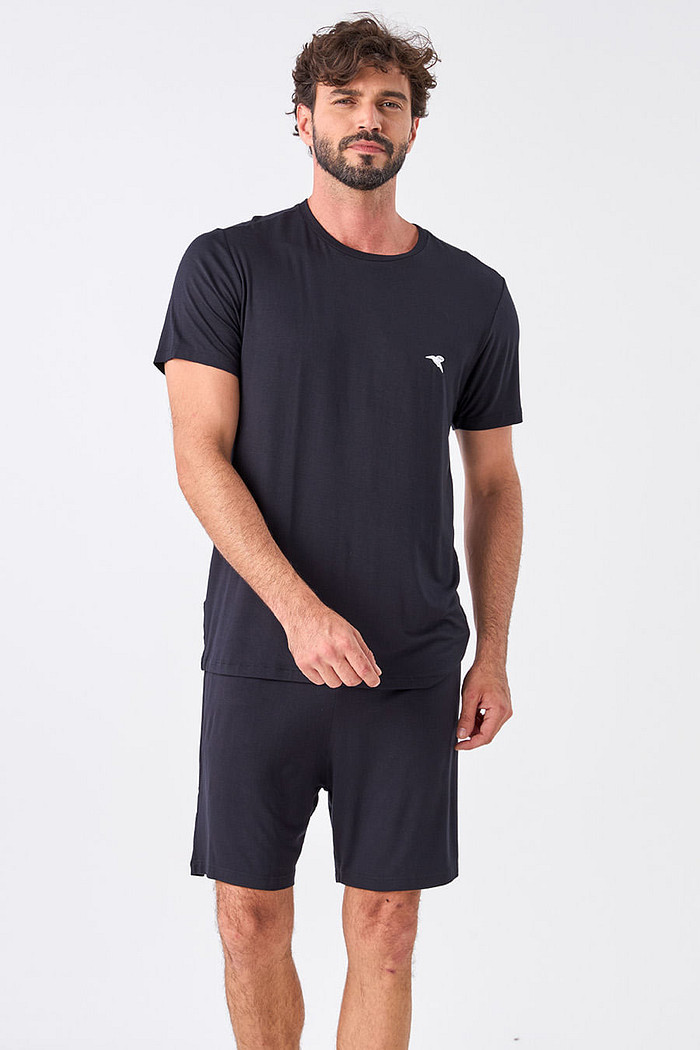 PIJAMA MASCULINO CURTO EM VISCOSE - CLÁSSICO VISCOSE BLACK