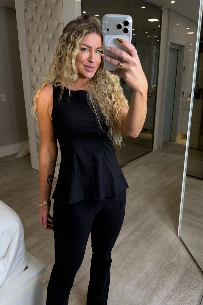 Blusa regata peplum Lorena