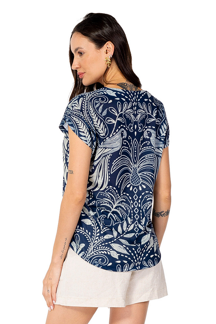 Blusa Jasmim Araras Bordados Off