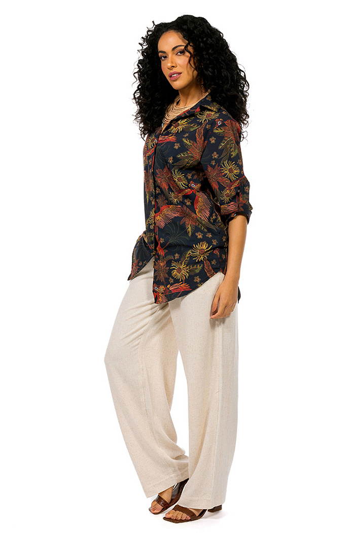 Camisa Alongada Atena Arara Flor Bordado Off