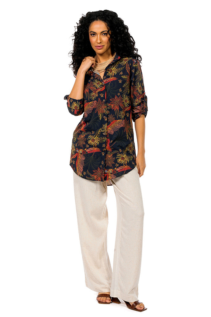 Camisa Alongada Atena Arara Flor Bordado Off