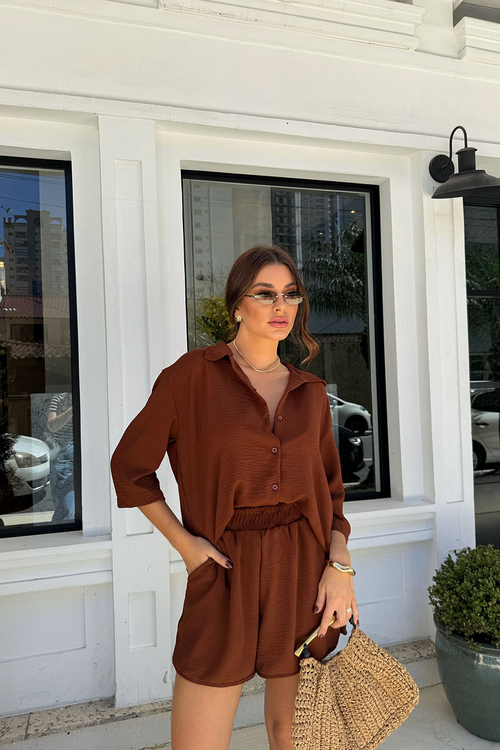 CONJUNTO FRESH COM BOTÕES MARROM