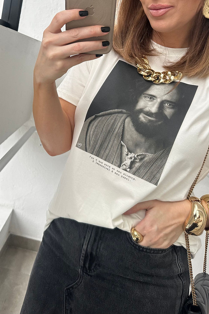 T-Shirt Feminina - The Chosen