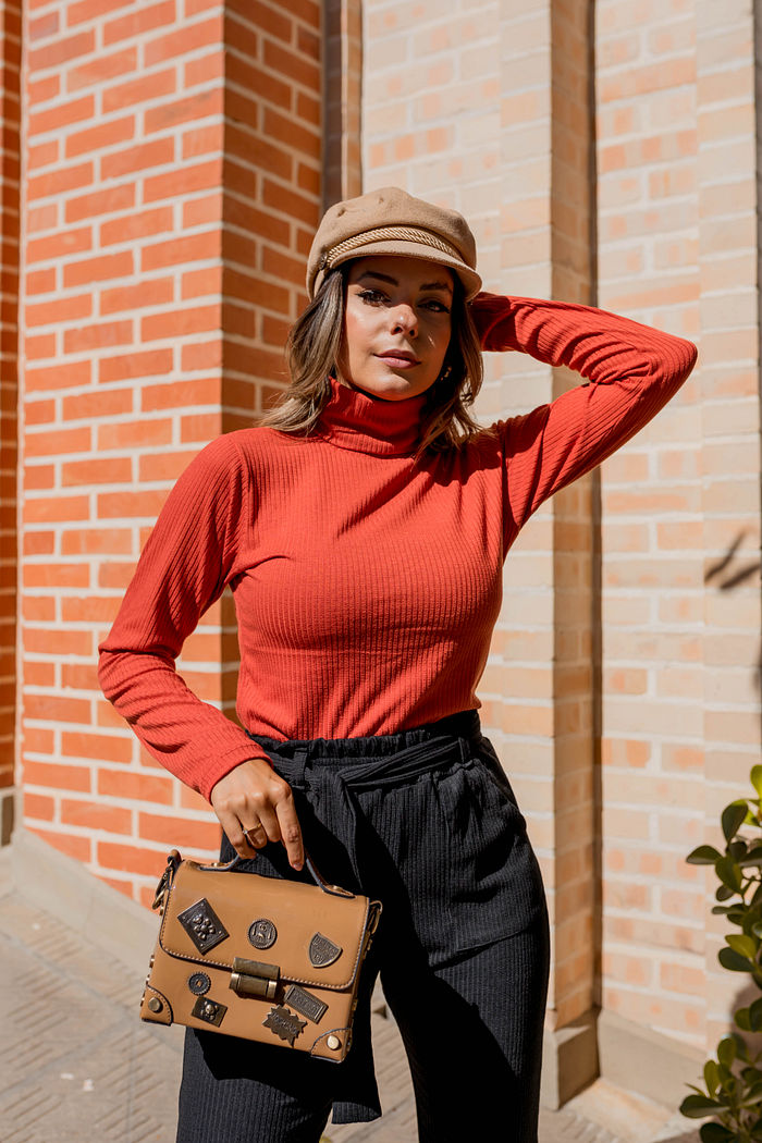 BLUSA GOLA  ALTA RIBANA 6X3