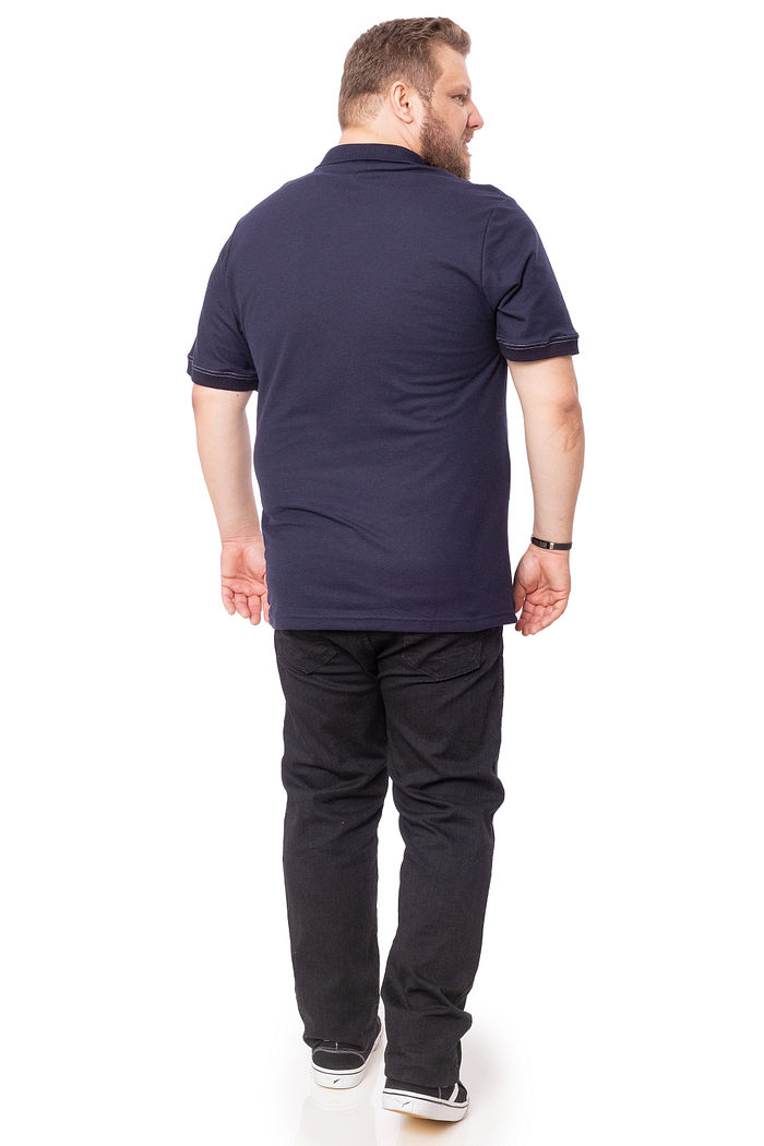 Polo Plus Size Com Costura Contrastante