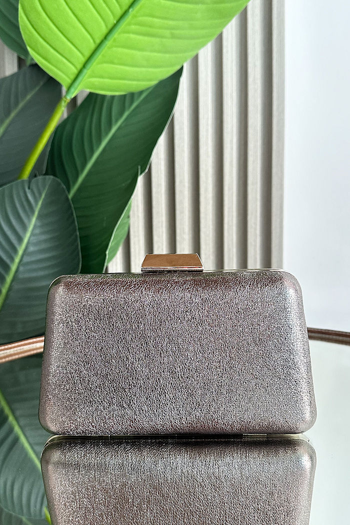 BOLSA CLUTCH GRAFITE KELY