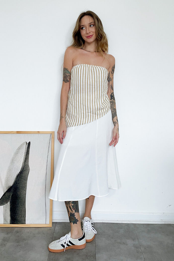 Blusa Linho Tomara Que Caia Listrada Bege