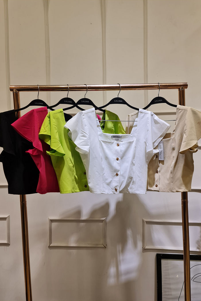 Blusa Babado Botões Princesa Cores