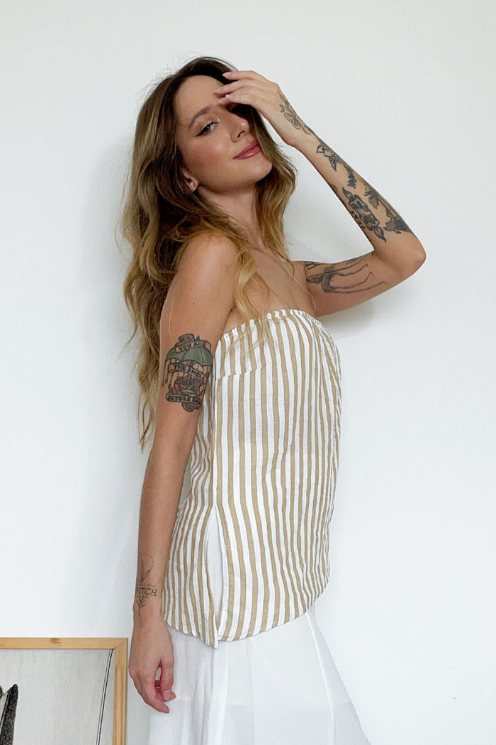 Blusa Linho Tomara Que Caia Listrada Bege