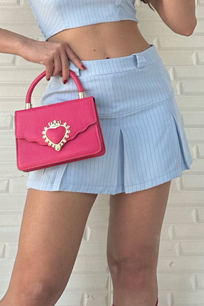 Short Saia Colegial Risca de Giz Azul