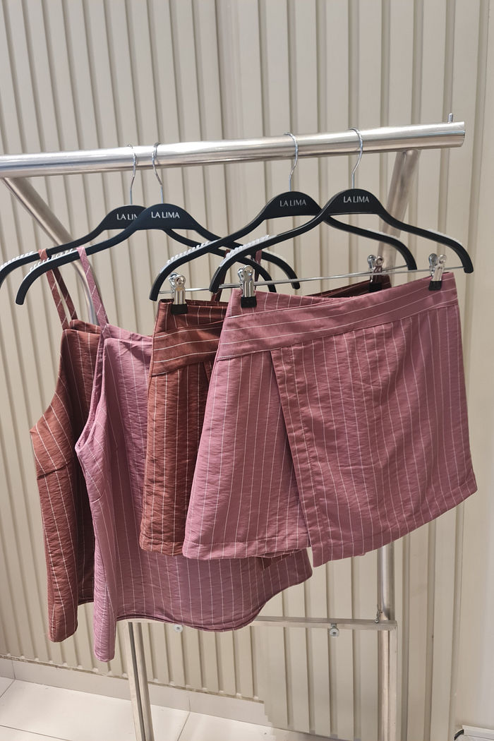 Short Saia Risca de Giz Marrant 2 Cores