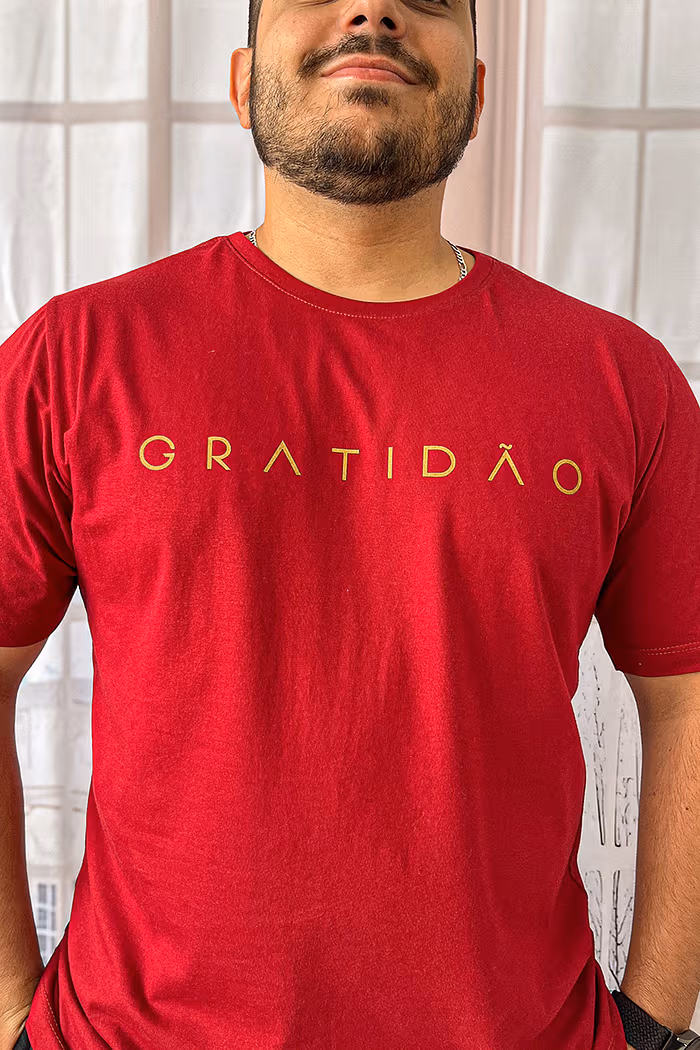 Max Tee Unissex Gratidão - Bordô