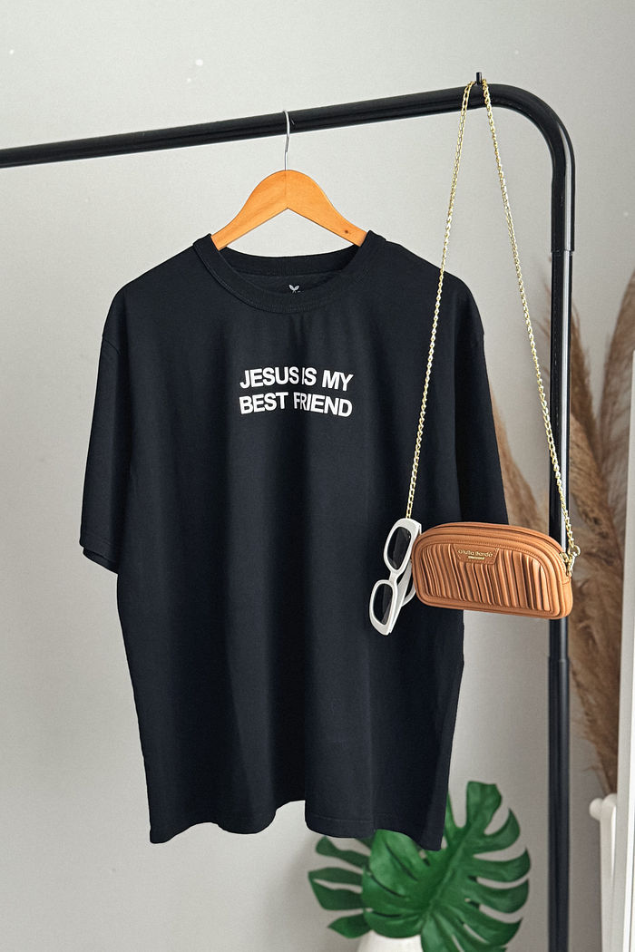 T-shirt Oversized - Jesus Is My Best Friend - Preta