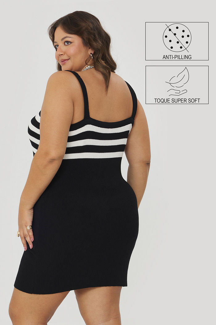 Vestido Curto De Tricô Vênus Preto