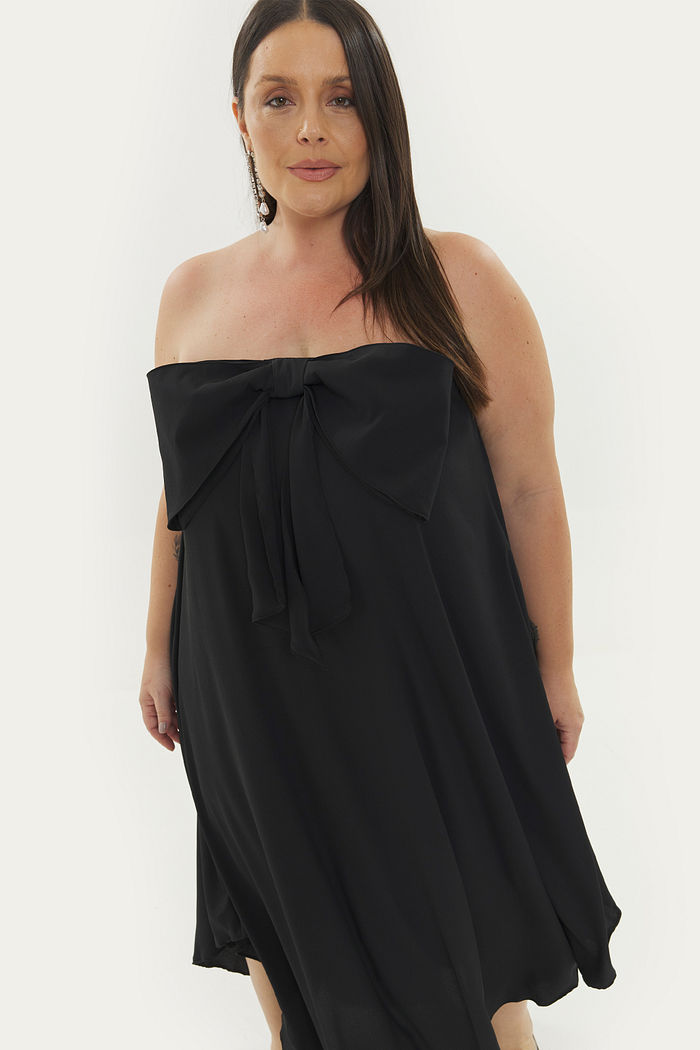 Vestido Assimétrico Sem Alças Maitê Preto