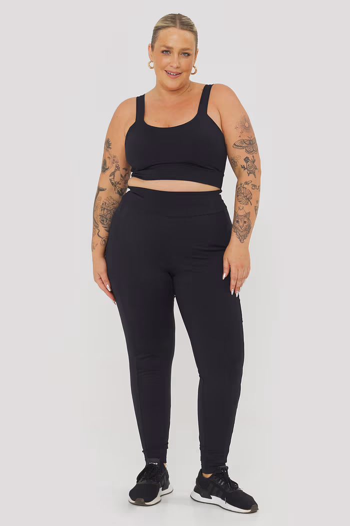 Calça Legging Com Bolso Safari Preto