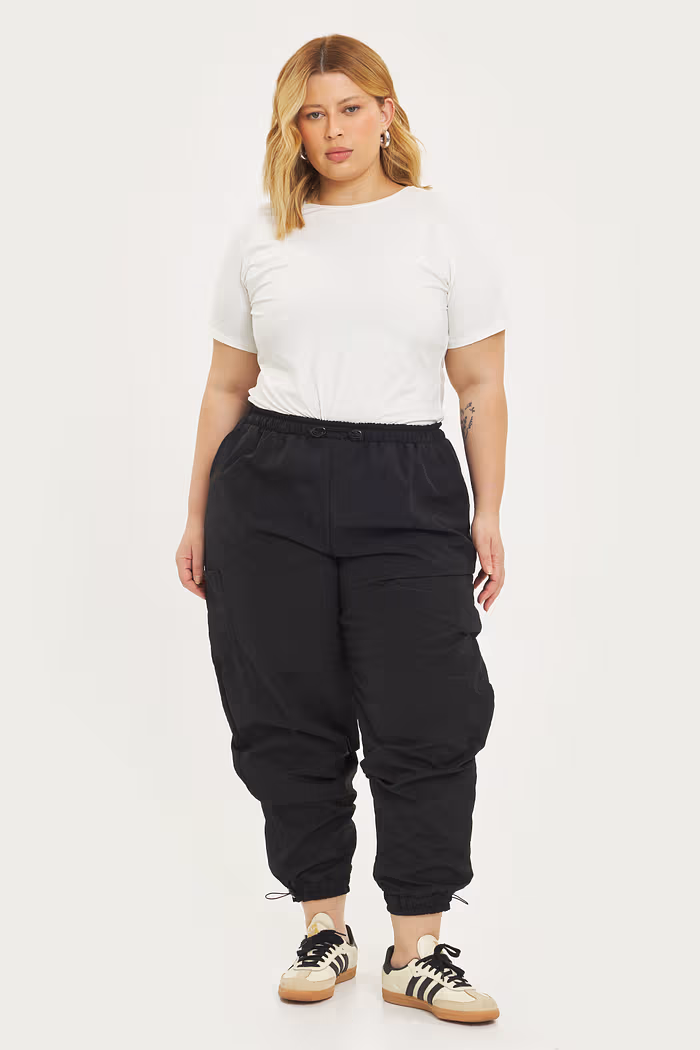 Calça Jogger Esportiva Bianca Preto