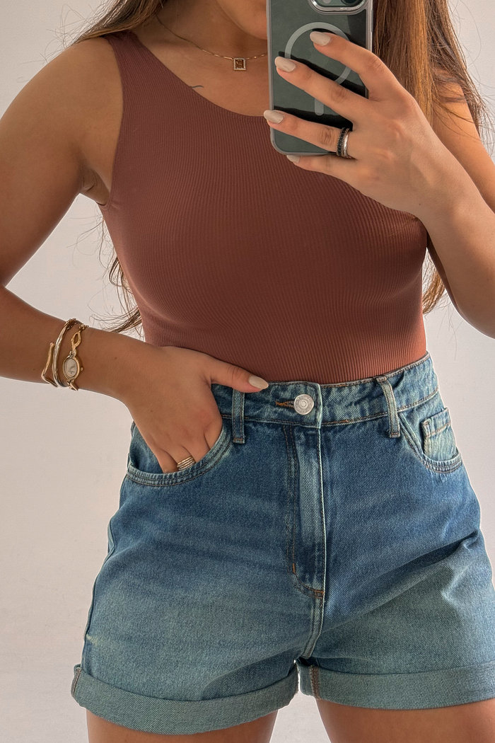 SHORT MOM JEANS BEA MY FAVORITE