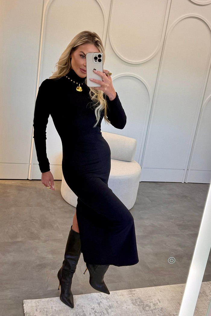 Vestido Midi Drapeado Aveludado Preto