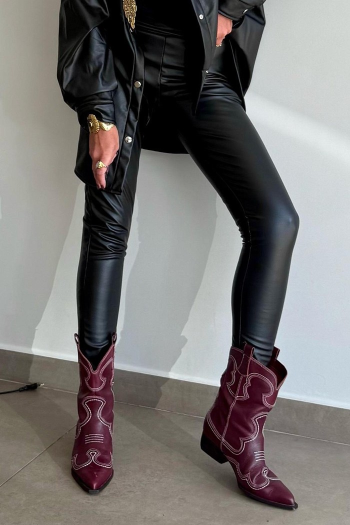 Calça Legging Couro Peluciada Preta