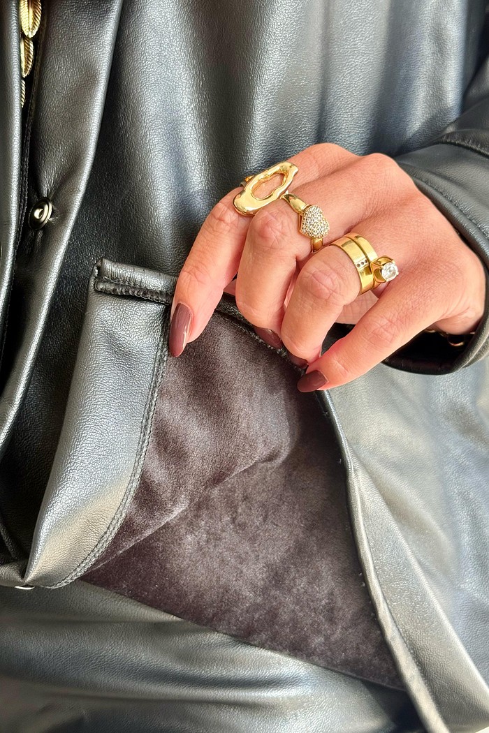 Camisa Maxi Couro Peluciada Preta