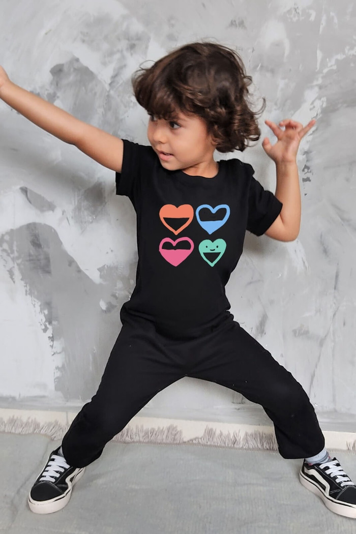 Macacão Bebê Longo Manga Curta Preto Amorzinho