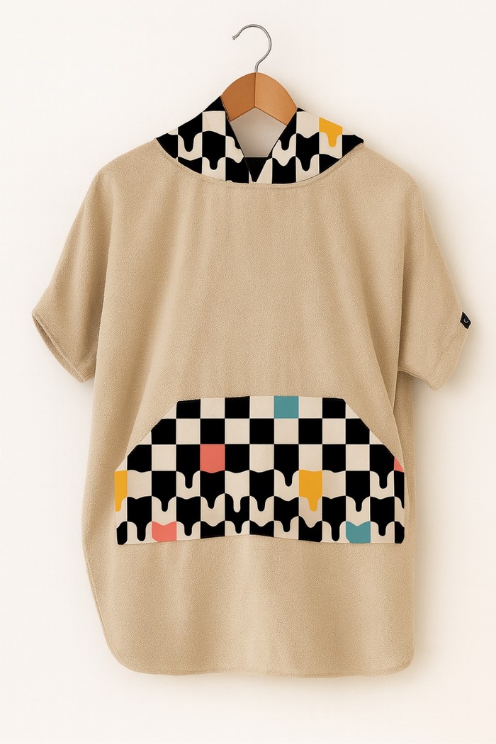 Roupão Poncho Infantil Com Capuz 100% Algodão Atoalhado Super Secagem Proteção UV50+ Areia e Preto Quadriculados