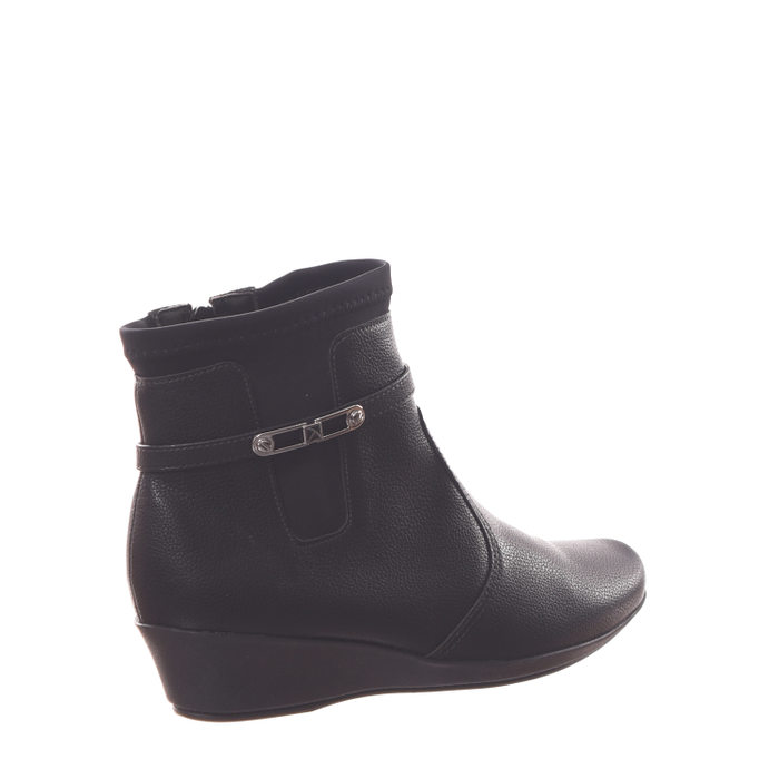 BOTA ANKLE BOOT PICCADILLY MINI CROCO DETALHE FIVELA COM LYCRA PRETA