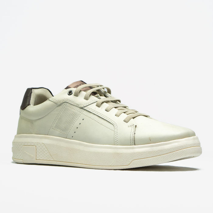 Sapatênis Ferracini Dream Couro Cadarço Elástico com Recortes Pesponto Solado Trabalhado Off White