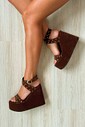 Sandália Amalfi Marrom Plataforma Anabela Sandália Amalfi Marrom Plataforma Anabela