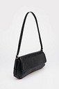 Bolsa Thayla Preto MIST - Shoulder Bag Feminina Minimalista e Versátil Bolsa Thayla Preto MIST - bolsa feminina preta pequena estilo baguete com alça ajustável e acabamento minimalista