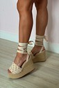 Sandália Serena Off-White Plataforma Anabela