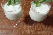 Suco: Limonada Suiça com Leite de Coco ou Limonada Colombiana